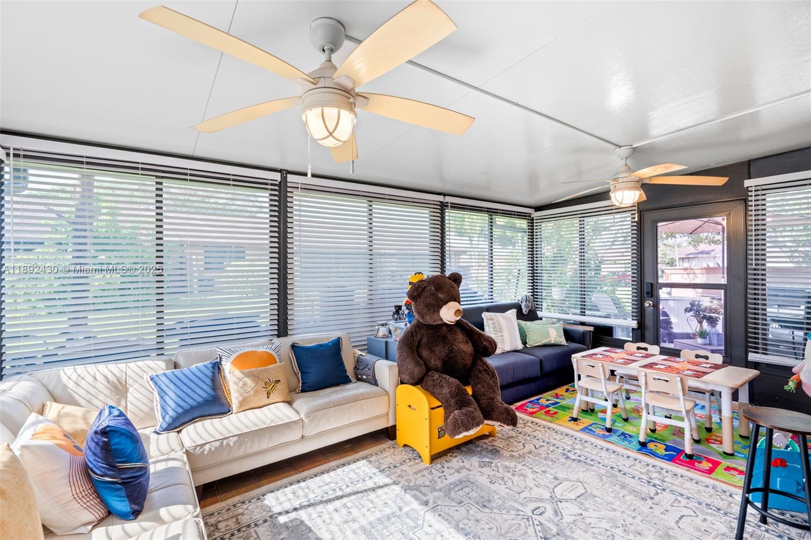 BOYNTON LAKES 3-C - Residential