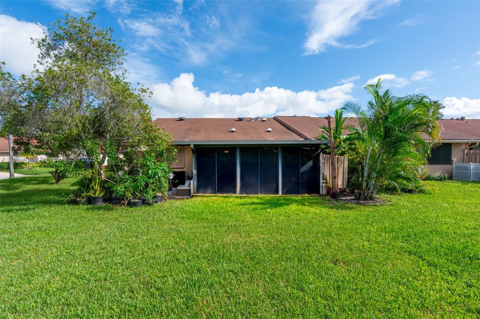 BOYNTON LAKES 3-C - Residential