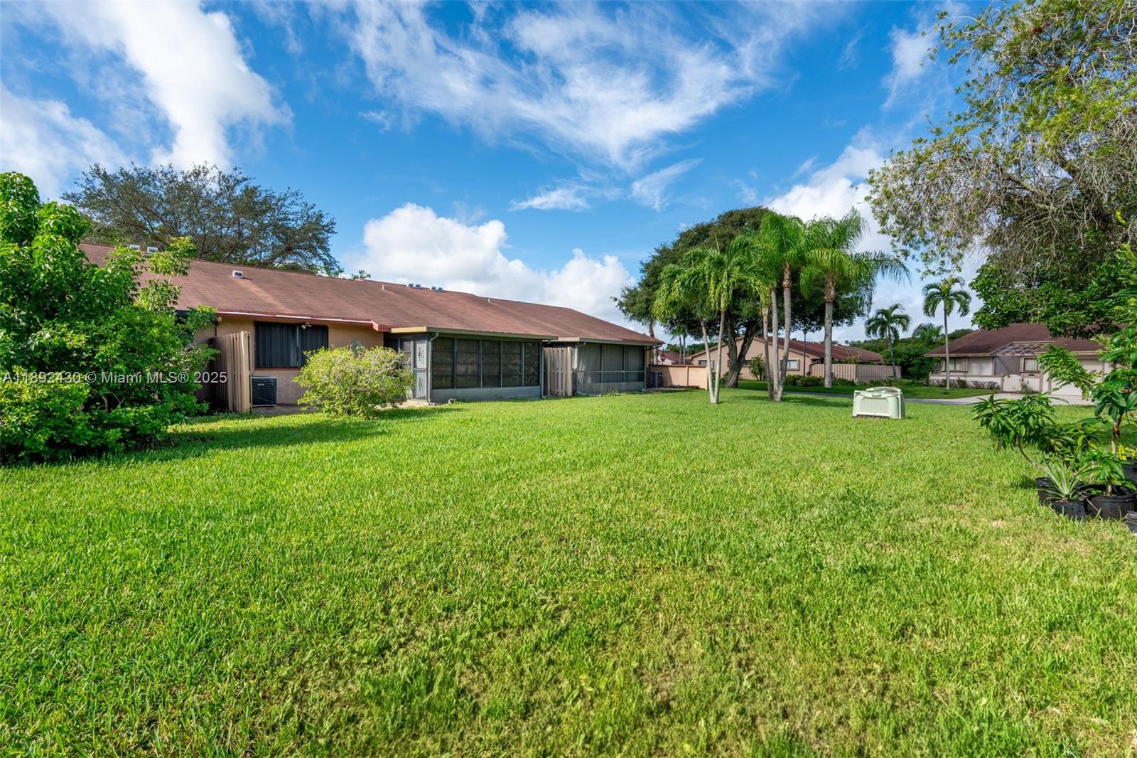 BOYNTON LAKES 3-C - Residential