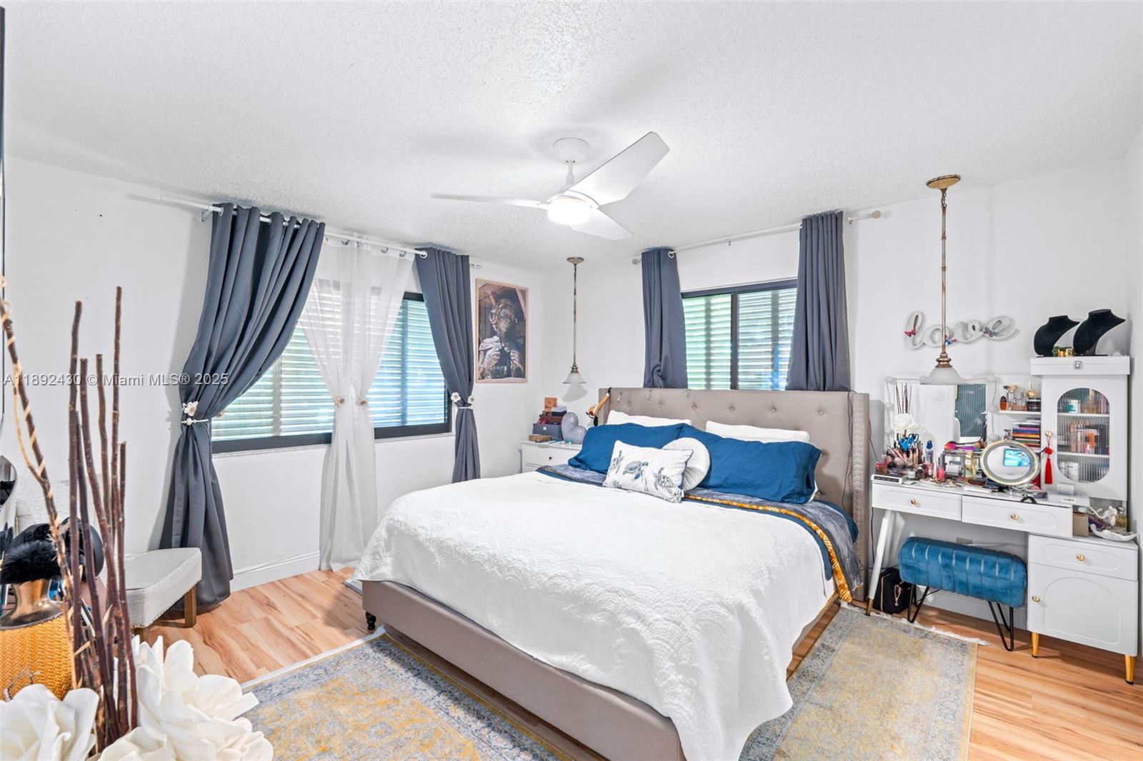 BOYNTON LAKES 3-C - Residential