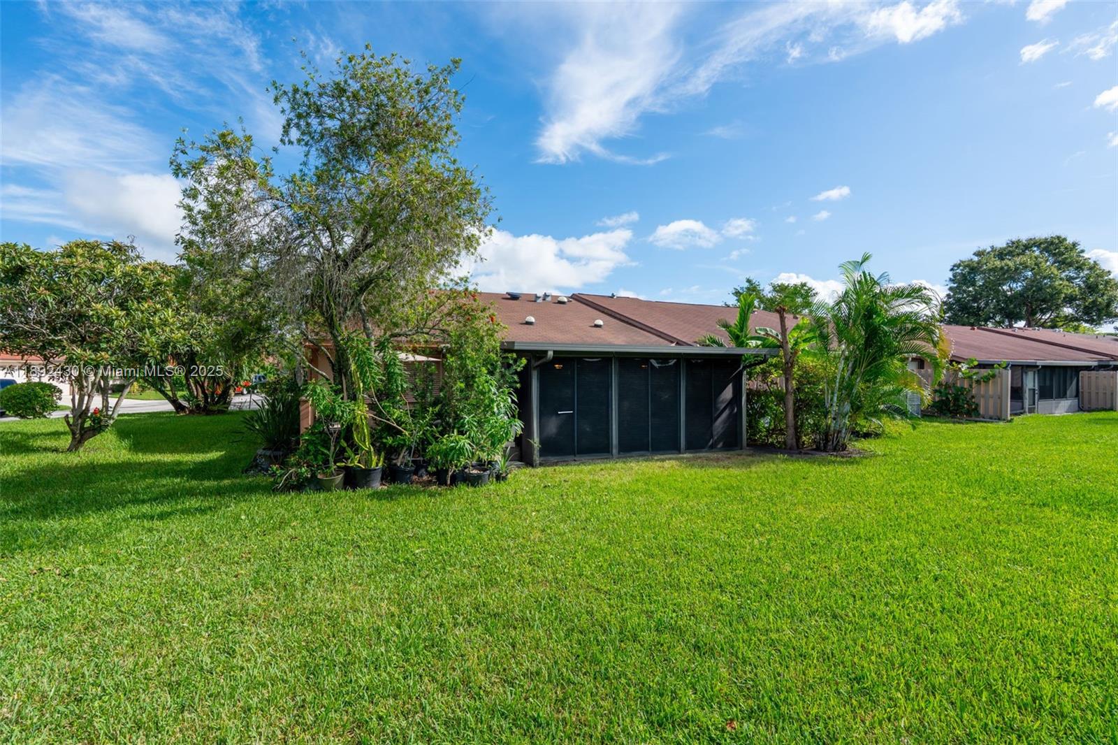 BOYNTON LAKES 3-C - Residential