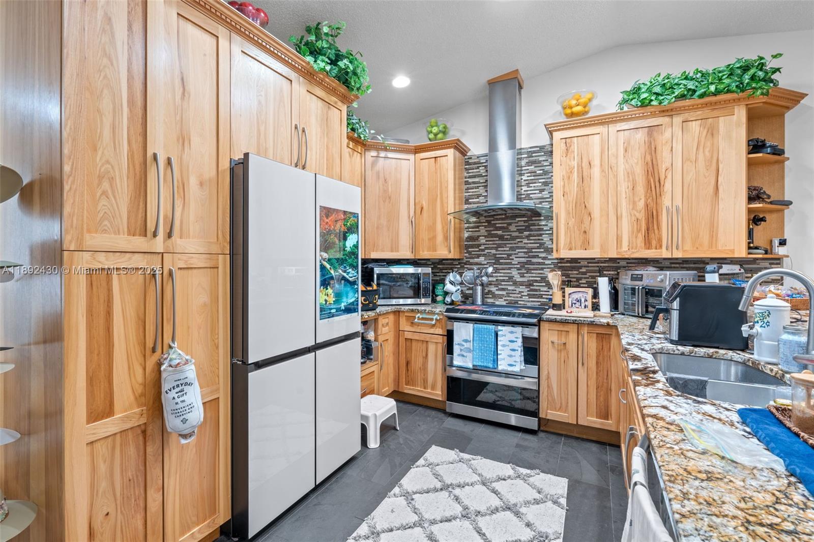 BOYNTON LAKES 3-C - Residential