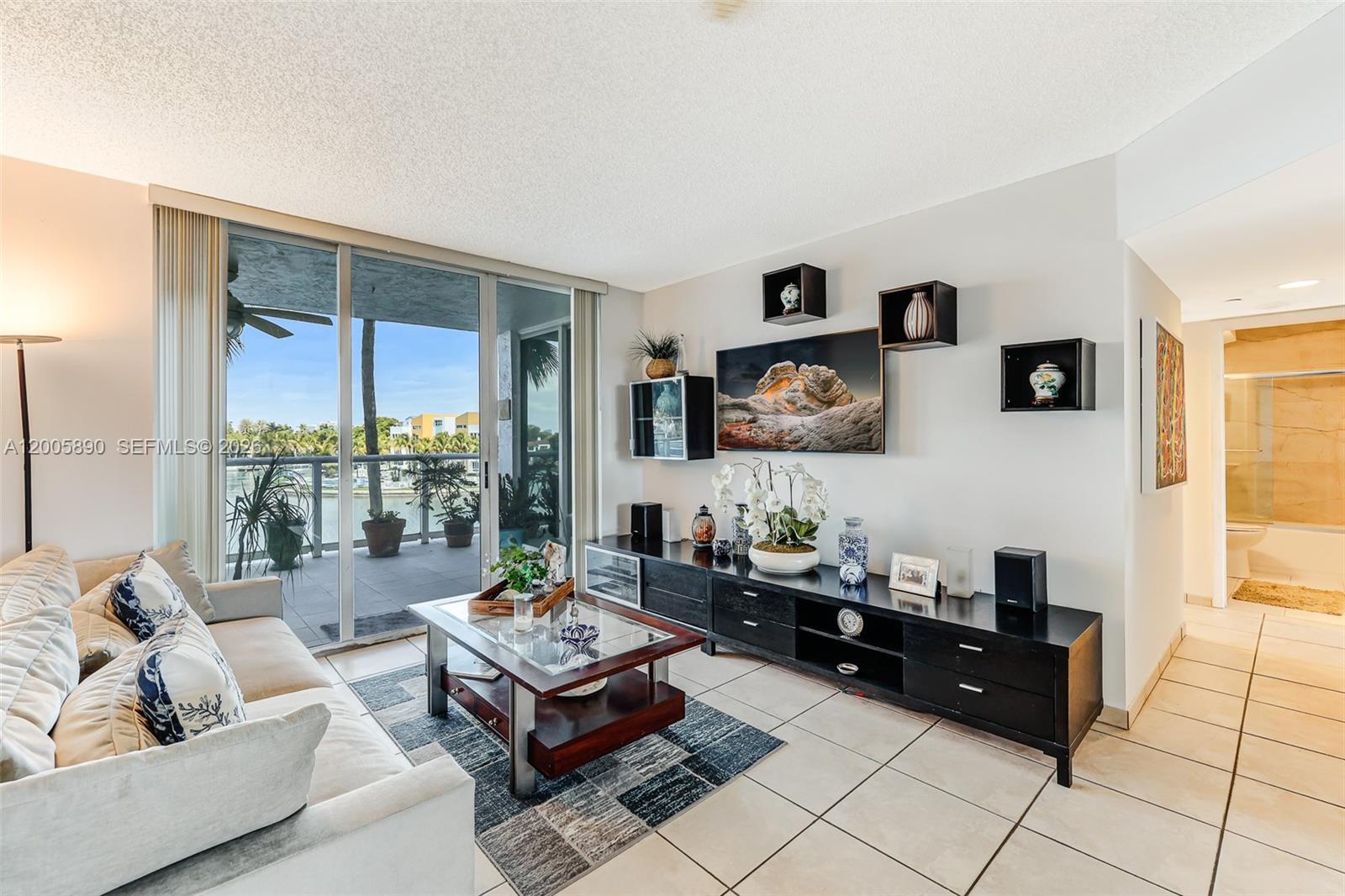 THE GRANDVIEW CONDO - Residential