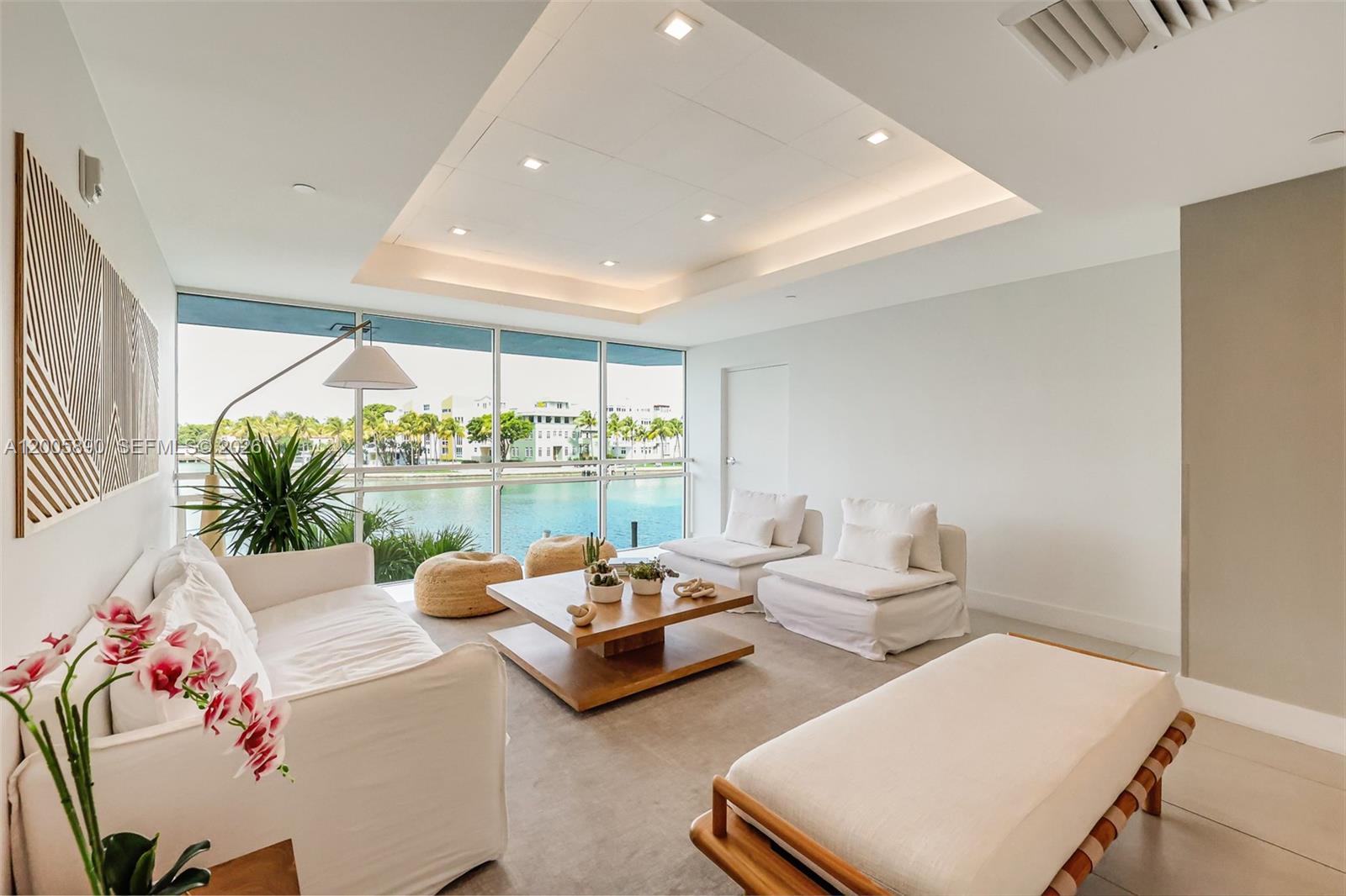 THE GRANDVIEW CONDO - Residential