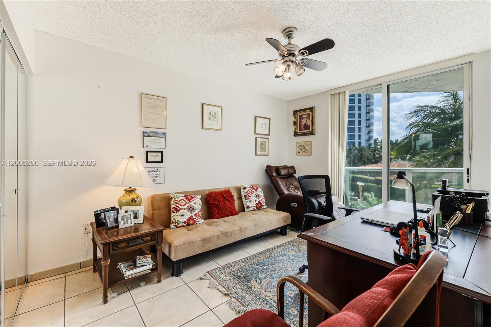 THE GRANDVIEW CONDO - Residential