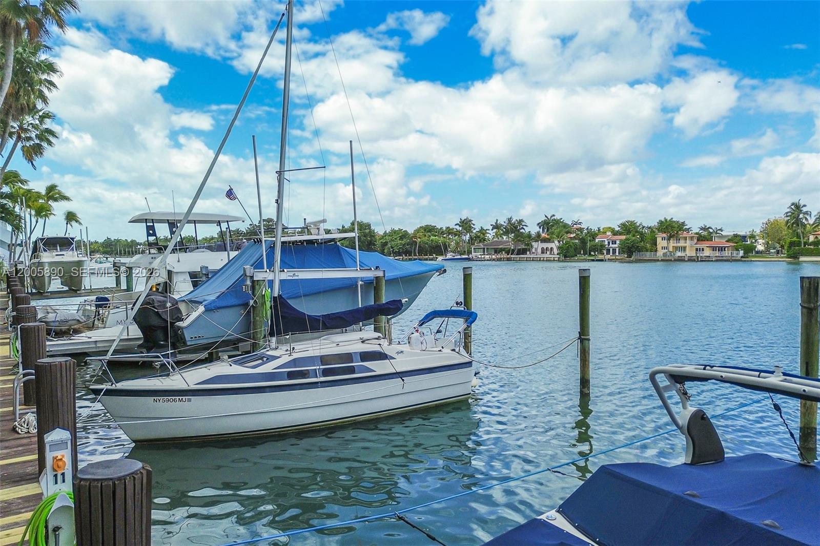 THE GRANDVIEW CONDO - Residential