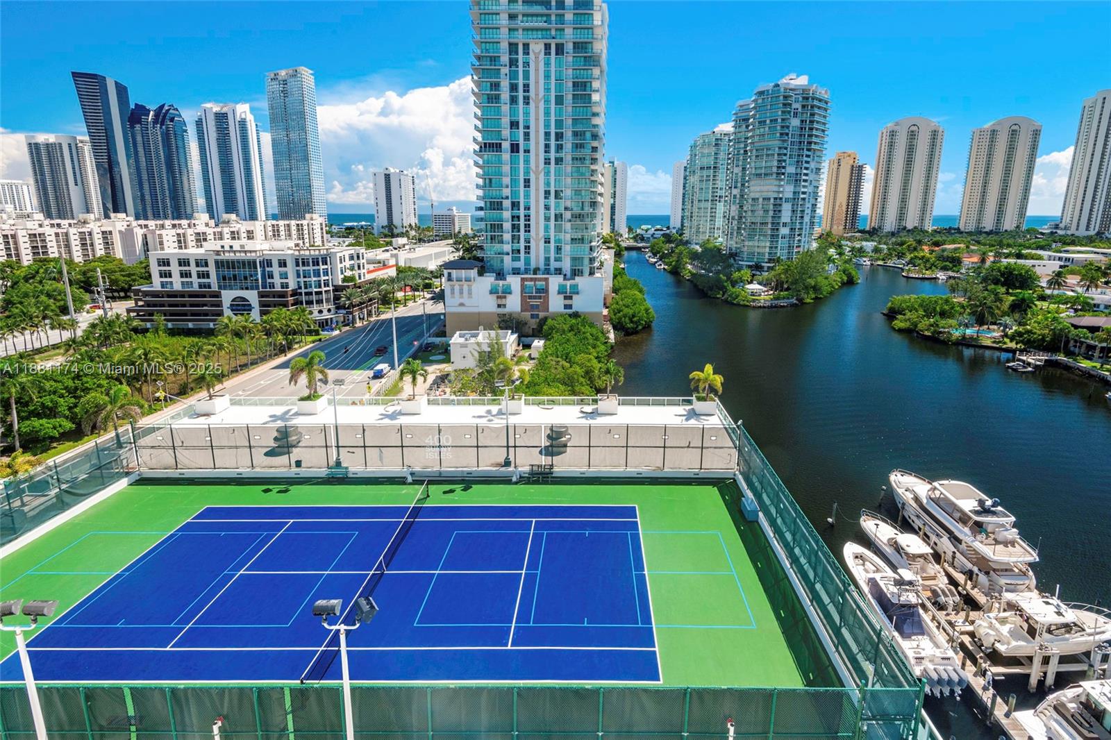 400 SUNNY ISLES CONDO EAS - Residential