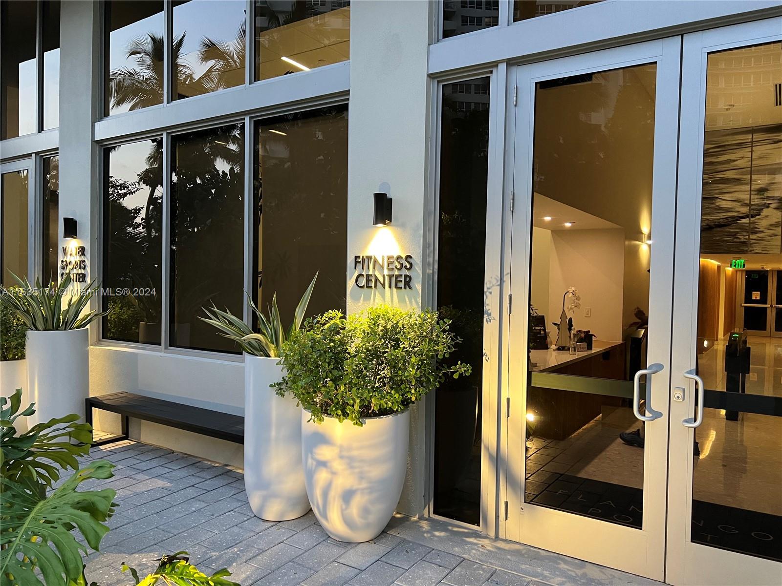 FLAMINGO SOUTH BEACH I CO - Residential Lease