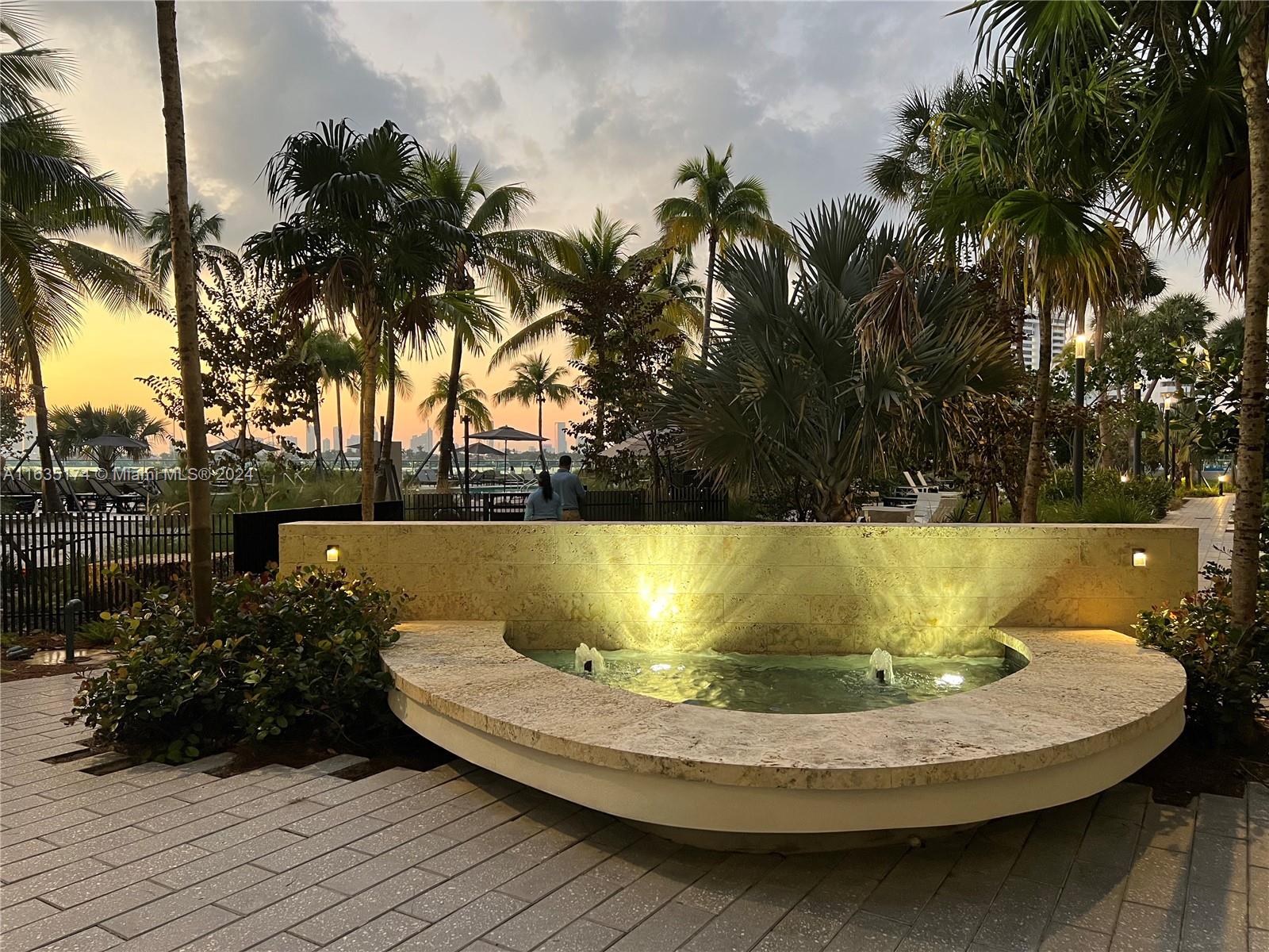 FLAMINGO SOUTH BEACH I CO - Residential Lease