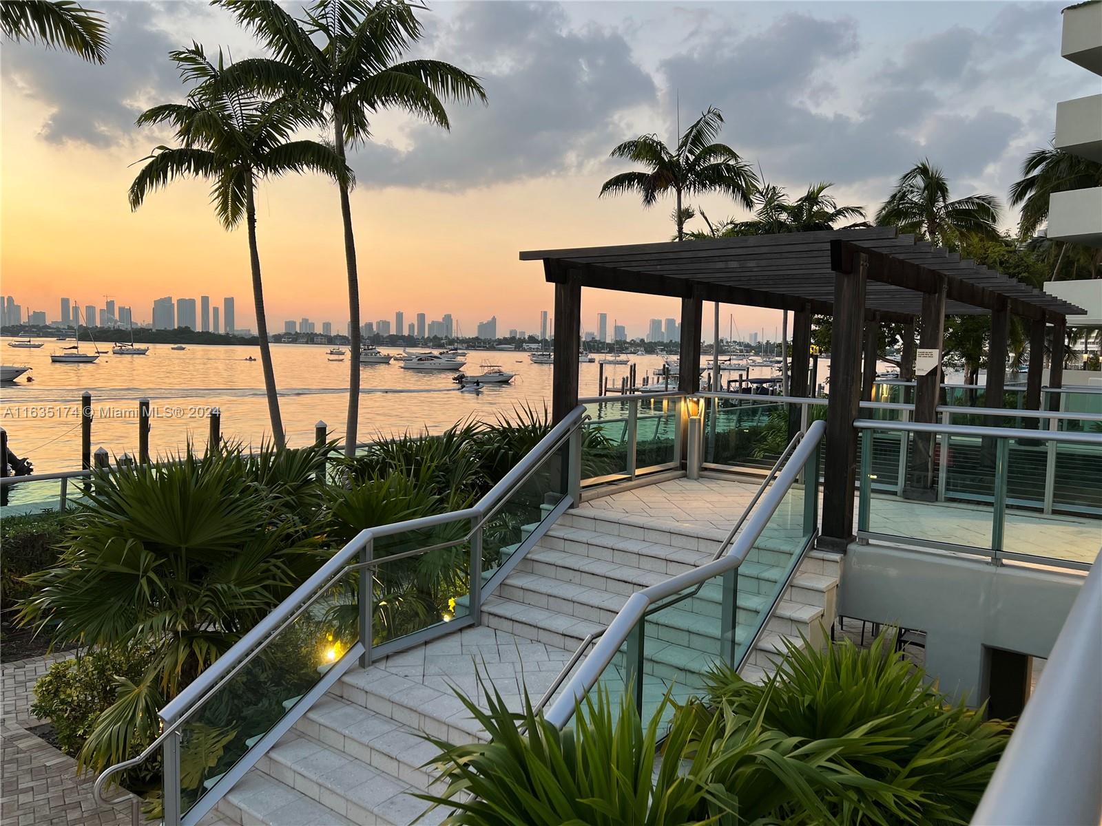 FLAMINGO SOUTH BEACH I CO - Residential Lease