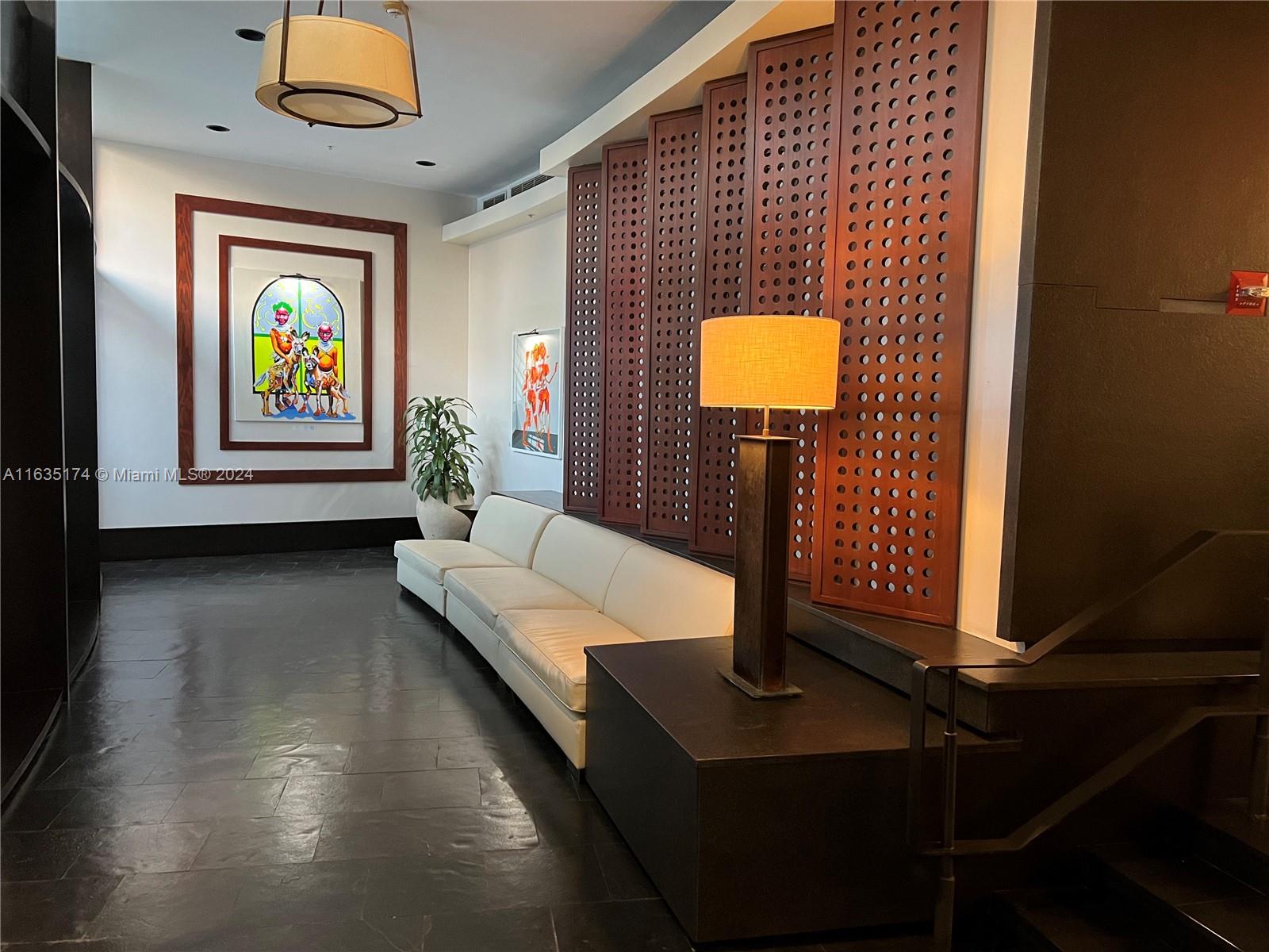 FLAMINGO SOUTH BEACH I CO - Residential Lease