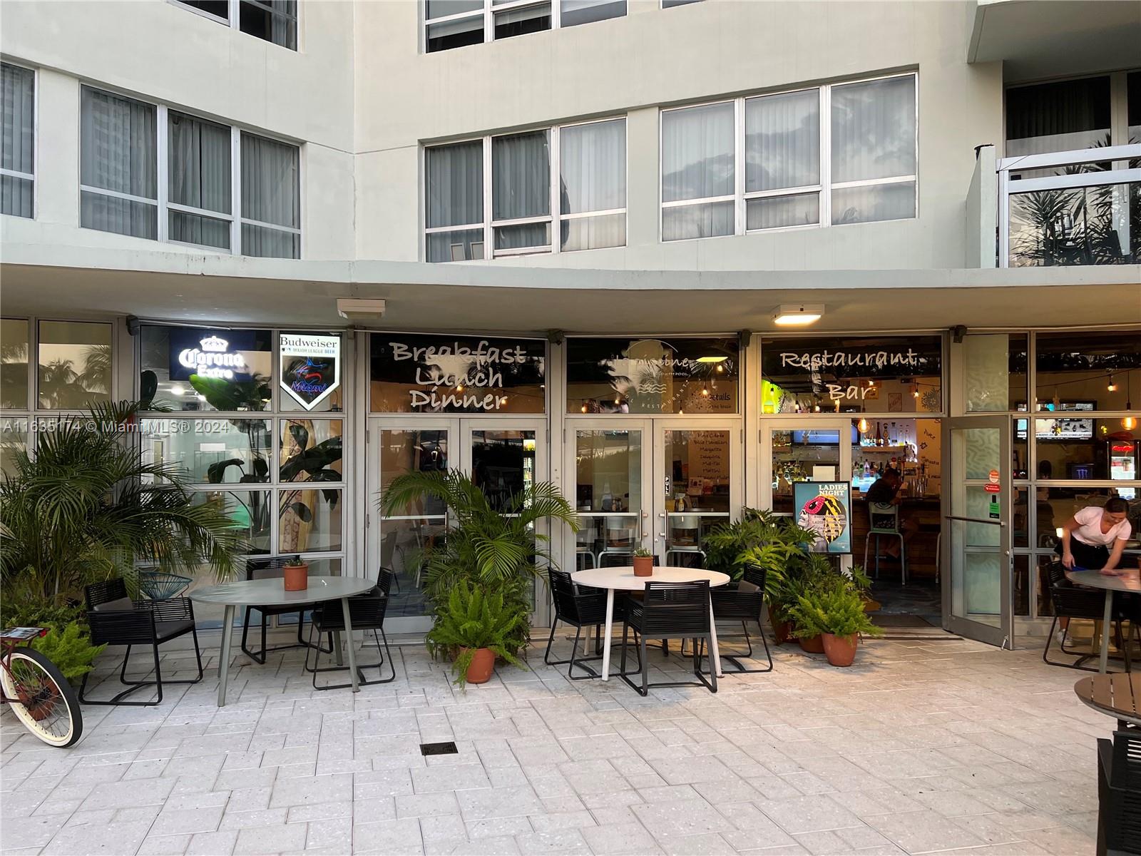 FLAMINGO SOUTH BEACH I CO - Residential Lease