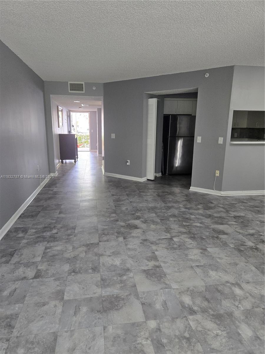 800 SW 142nd Ave N111