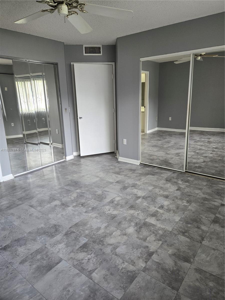 800 SW 142nd Ave N111