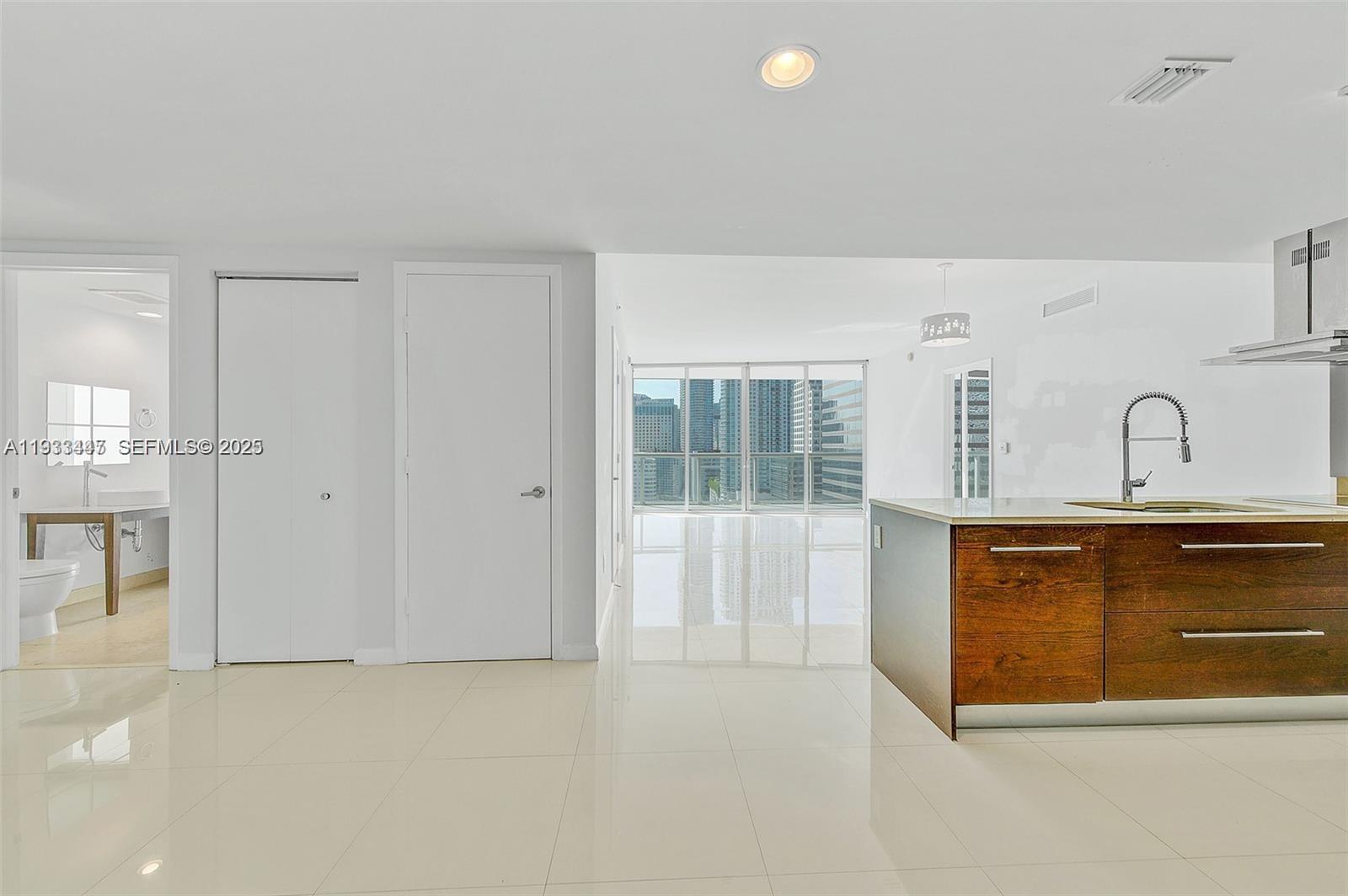 ICON BRICKELL NO TWO - Residential Lease