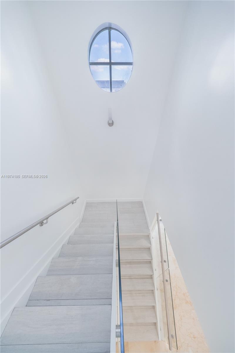 MAJESTIC ESTATES 1ST ADDN - Residential