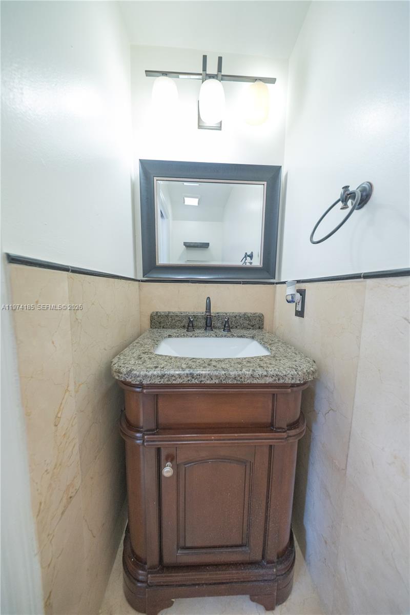 MAJESTIC ESTATES 1ST ADDN - Residential