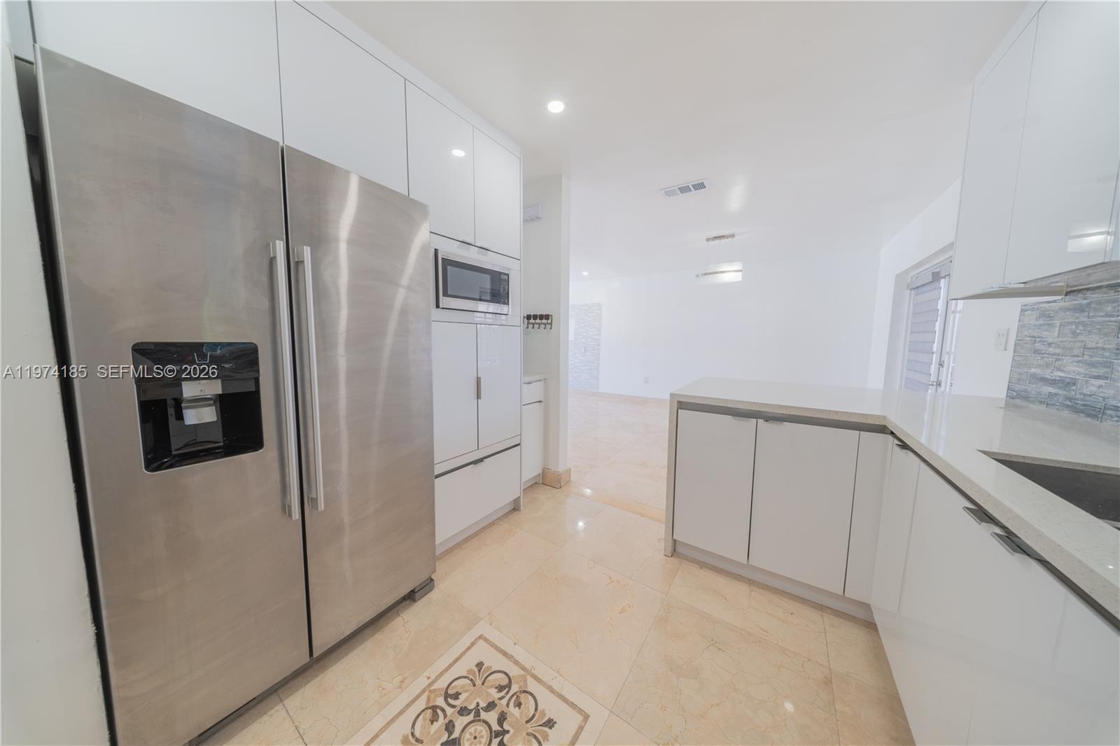 MAJESTIC ESTATES 1ST ADDN - Residential