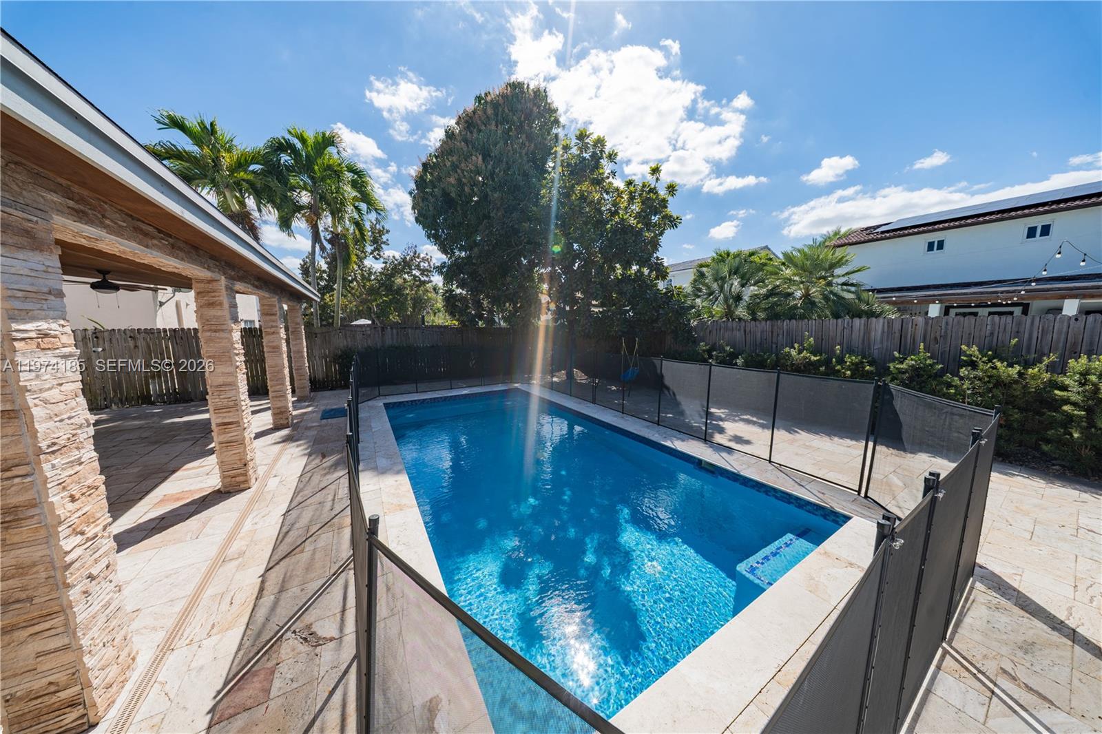 MAJESTIC ESTATES 1ST ADDN - Residential