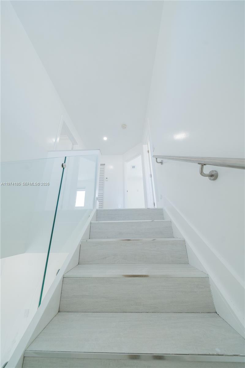 MAJESTIC ESTATES 1ST ADDN - Residential