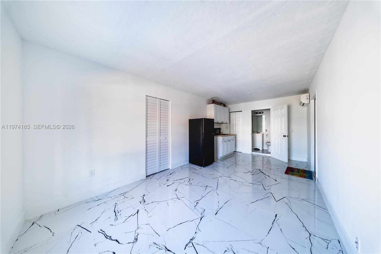 MAJESTIC ESTATES 1ST ADDN - Residential