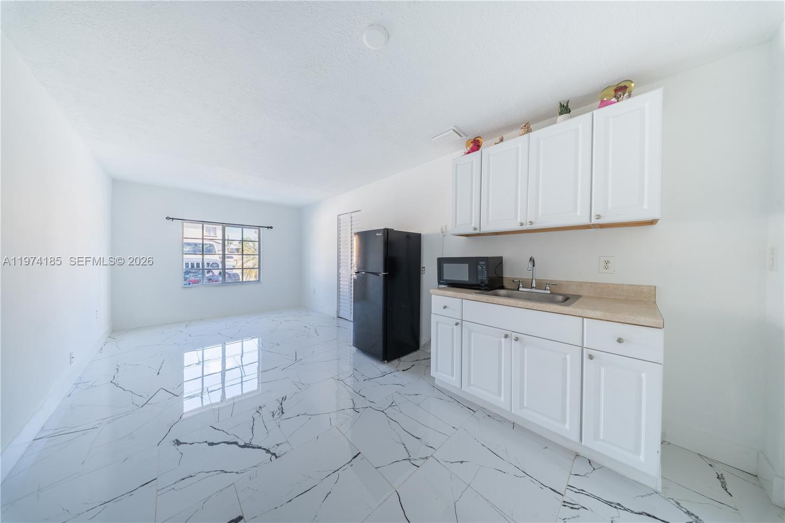 MAJESTIC ESTATES 1ST ADDN - Residential