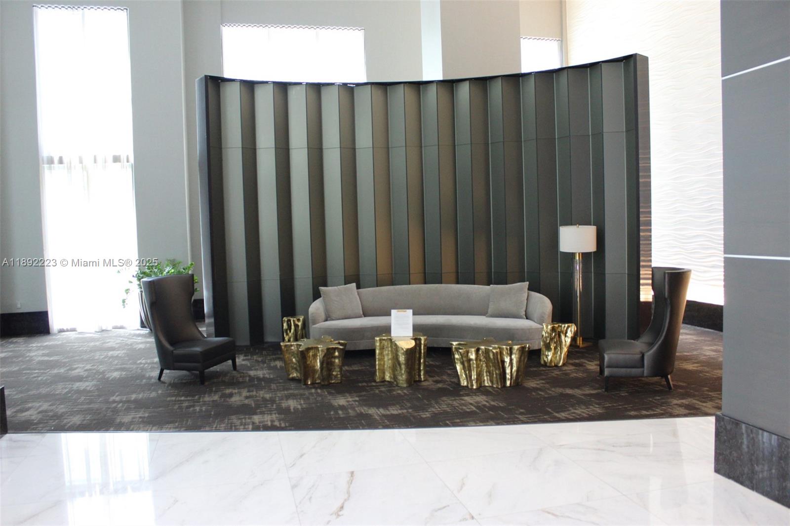 THE PLAZA 901 BRICKELL CO - Residential Lease