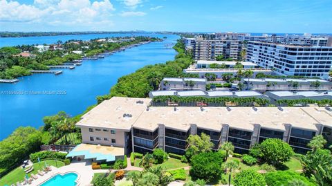 A home in South Palm Beach