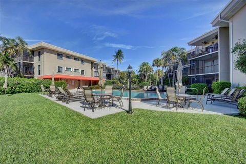 A home in South Palm Beach