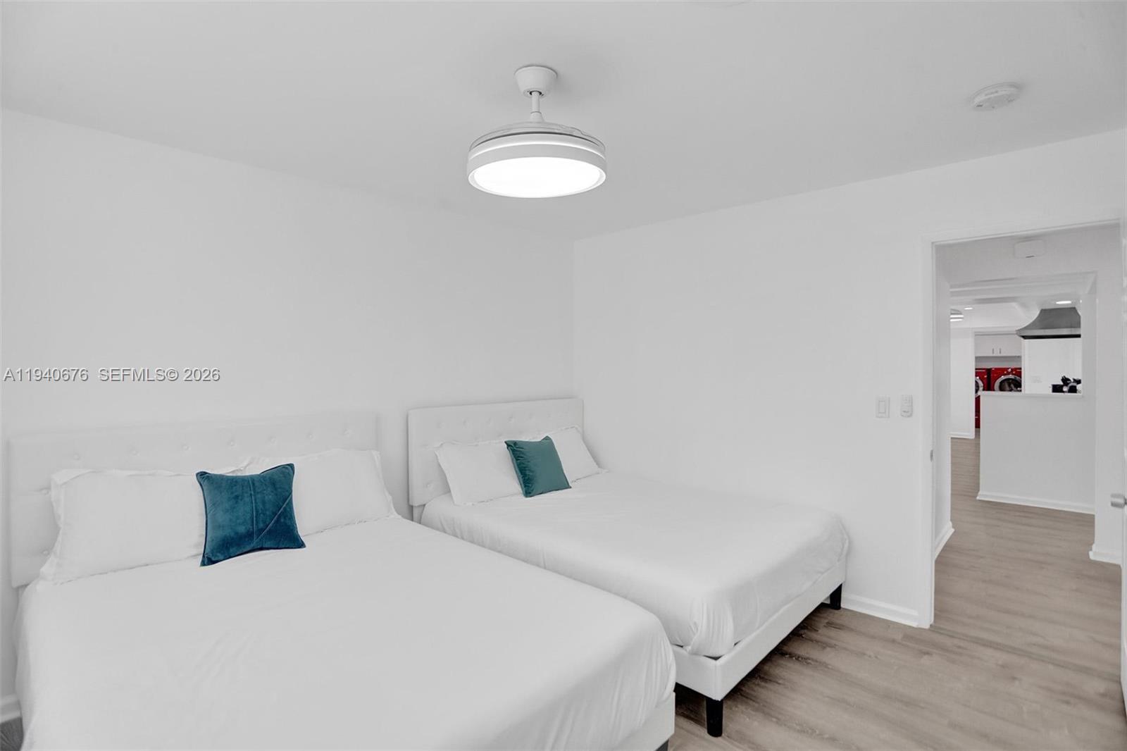 SUNSET ISLES SEC 1 - Residential