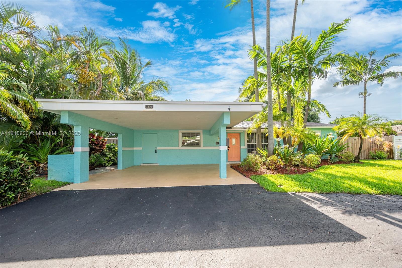 Welcome to your private slice of paradise! This beautifully maintained 3/2 home features a split bedroom floor
plan. Inside is an updated kitchen with granite countertops and solid wood cabinets, two renovated bathrooms and
bamboo flooring throughout. Major upgrades include a brand-new metal roof, new electrical wiring, and a 2022 AC. Outside is a sparkling pool, covered patio, private outdoor shower and lush tropical landscaping, perfect for
relaxing mornings or lively gatherings. A two-car carport and circular driveway provide ample parking for you and
your guests. This gem is centrally located just minutes from downtown Oakland Park, Fort Lauderdale, Wilton
Manors, beaches, shopping, dining, and more. Recently appraised for $620k, walk in with $20K in equity!