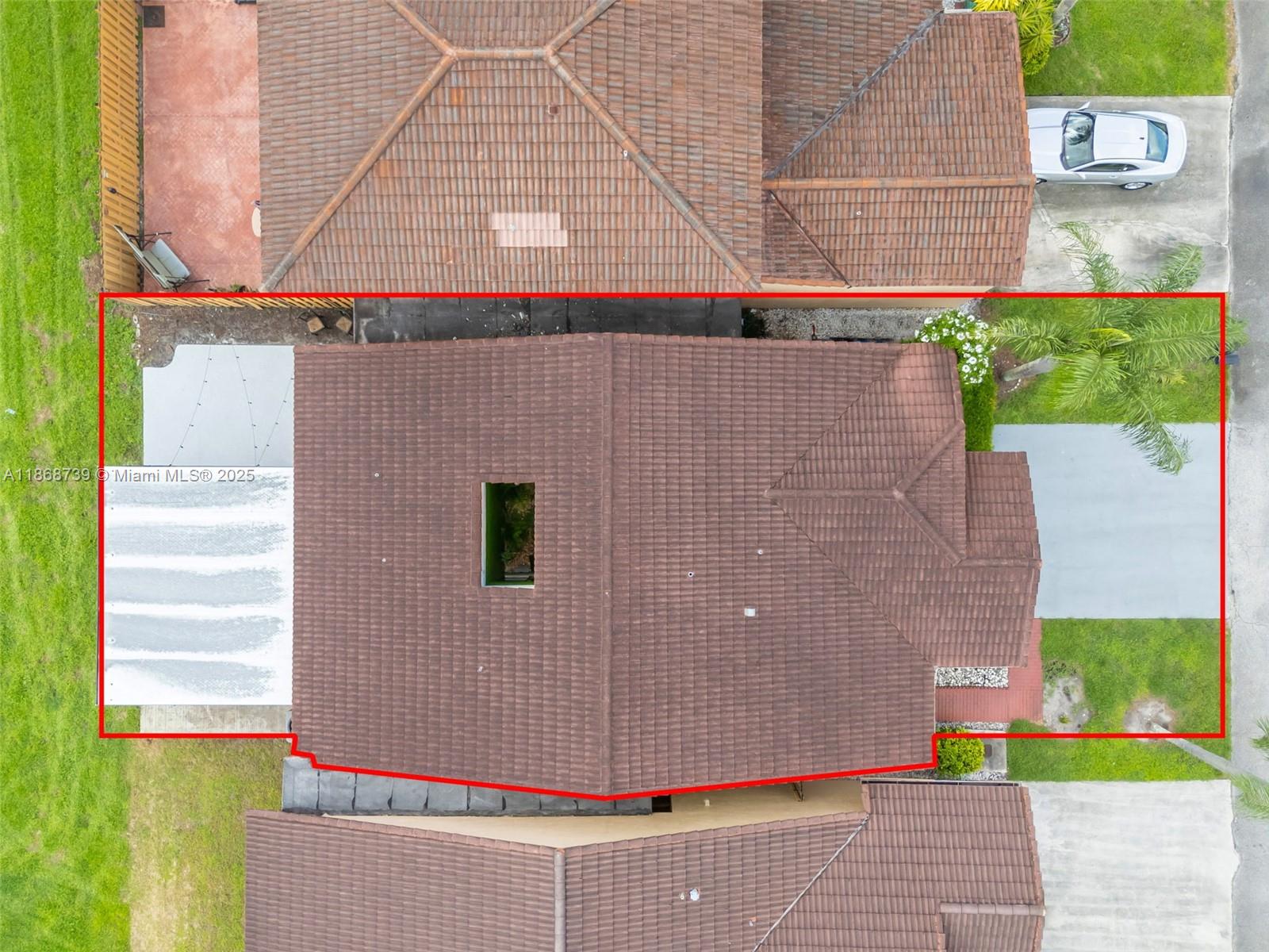 THE MOORS TOWNHOUSES - Residential