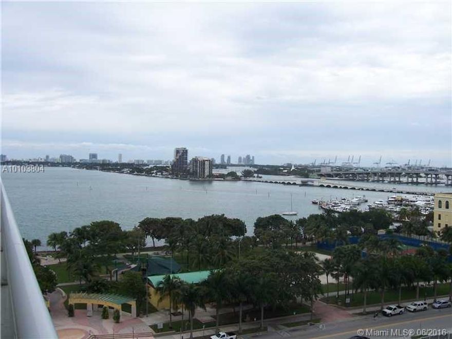 HUGE (2/2.5 + GOOD SIZE DEN W/1905 SQFT OF AC SPACE + 835 SQFT IN TERRACES)LUXURY 2 STORY LANAI STYLE RESIDENCE W/BAY VIEWS FROM THE 10TH FLOOR.ENJOY WALKING OUT YOUR DOOR & BE ABLE TO ENJOY AT A PRUDENT DISTANCE WHAT WILL FEEL LIKE YOUR PRIVATE OWN POOL, HOT TUB AND STATE OF THE ART GYM.FULL AMENITIES BUILDING.WALK TO PARK,SHOPS,PUBLIX,BANKS,CAFES & SO MUCH MORE.5 MINUTES TO SOUTH BEACH, BRICKELL, DOWNTOWN, AAA,THE PERFORMING ARTS CENTER,MIDTOWN, DESIGN DISTRICT & EVERYTHING IN THE NEW URBAN MIAMI.