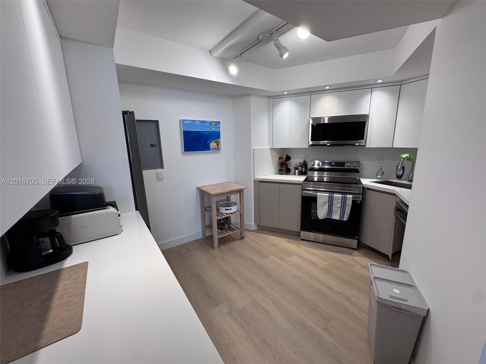 GALT OCEAN CLUB CONDO - Residential Lease