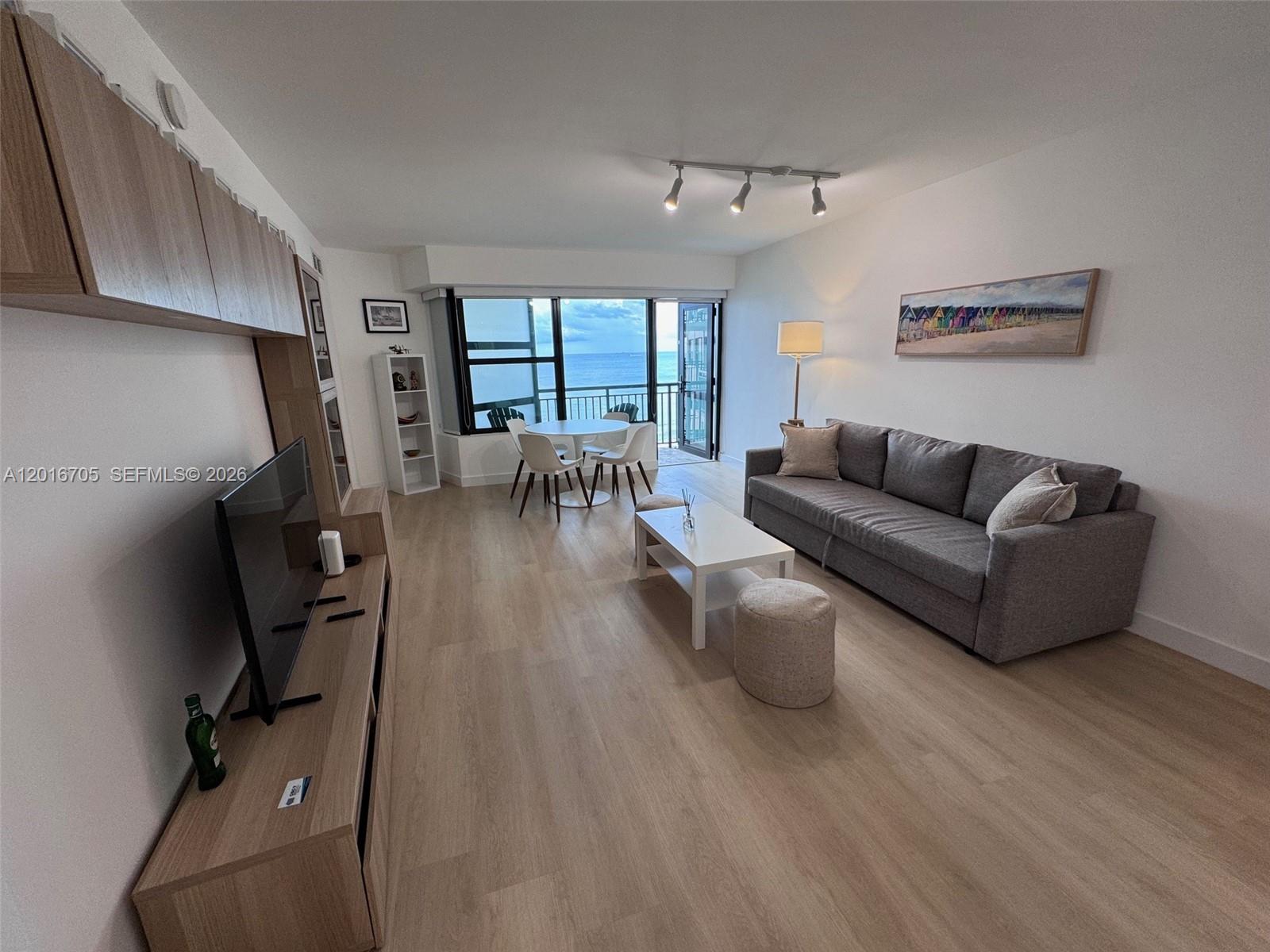 GALT OCEAN CLUB CONDO - Residential Lease