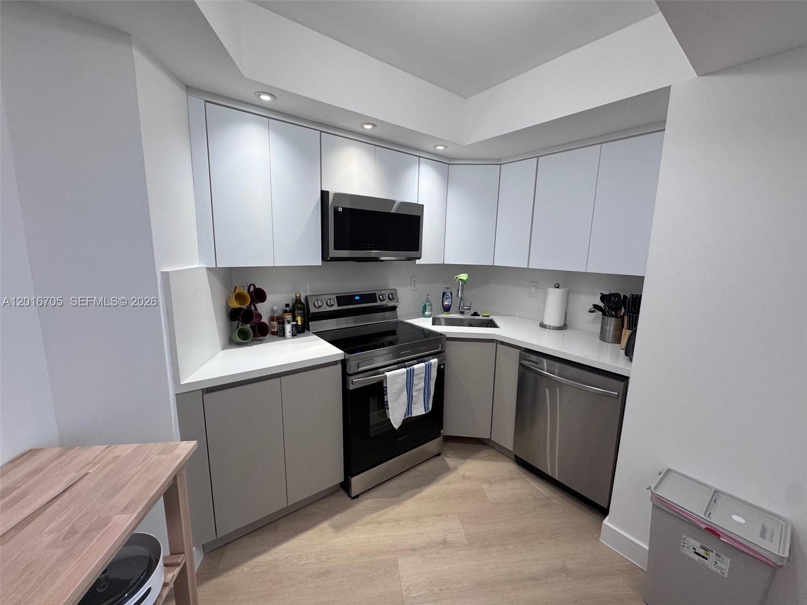 GALT OCEAN CLUB CONDO - Residential Lease