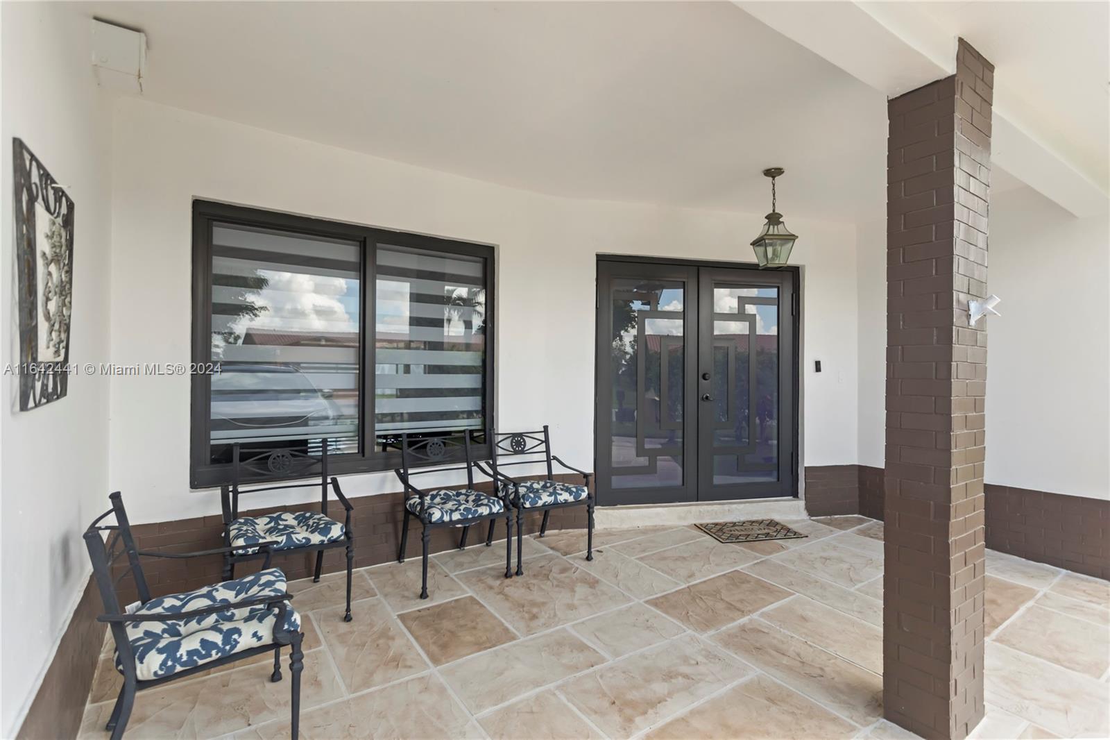 BONAVENTURE LAKES - Residential Lease