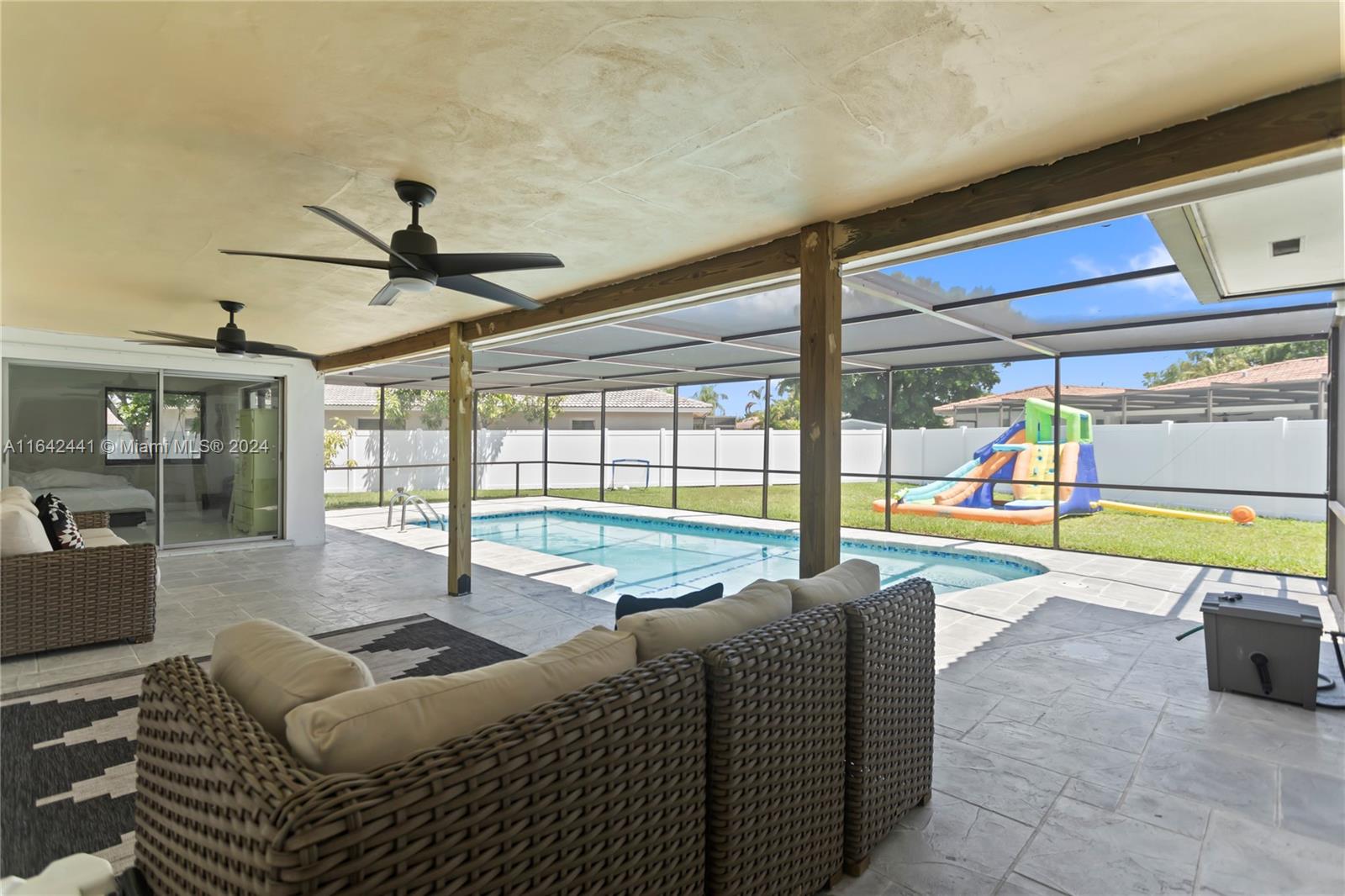 BONAVENTURE LAKES - Residential Lease