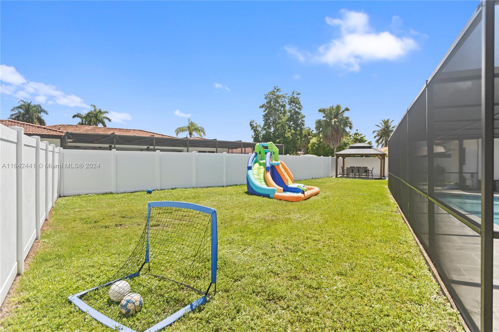 BONAVENTURE LAKES - Residential Lease