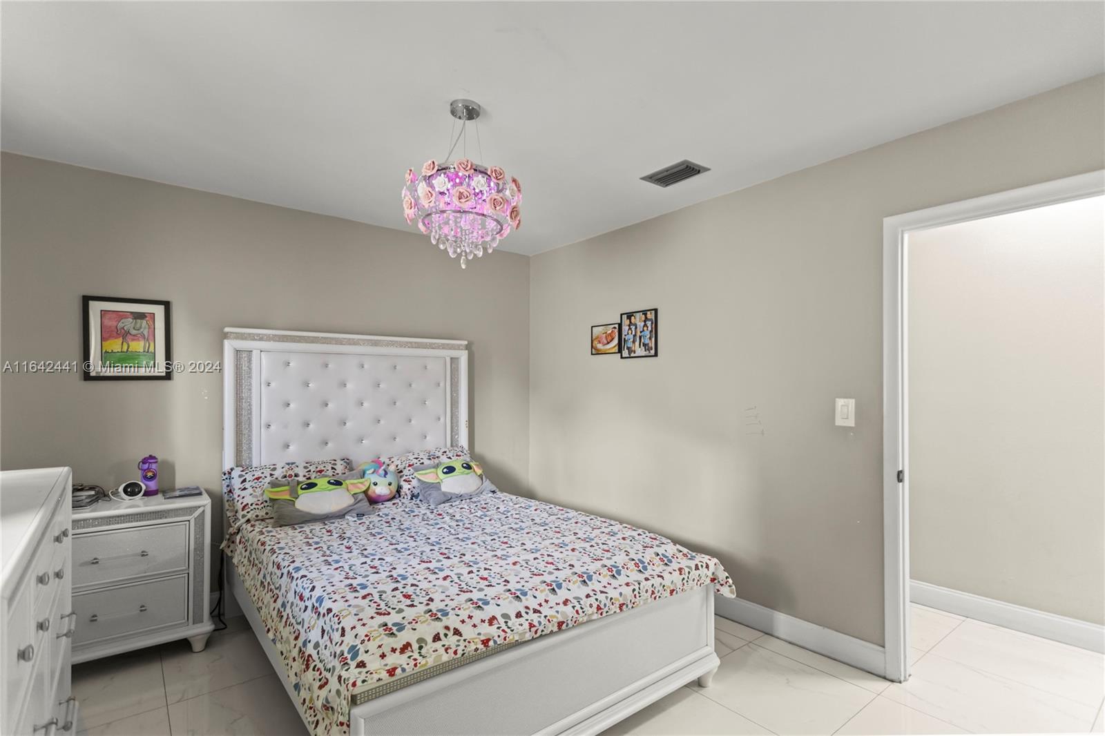 BONAVENTURE LAKES - Residential Lease