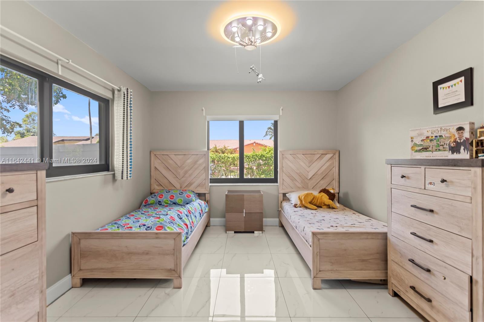 BONAVENTURE LAKES - Residential Lease