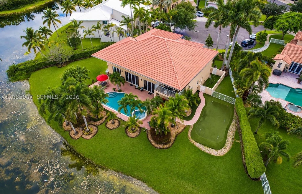 Photo of 1333 SW 175th Way, Pembroke Pines, FL 33029 (MLS # A12035907)