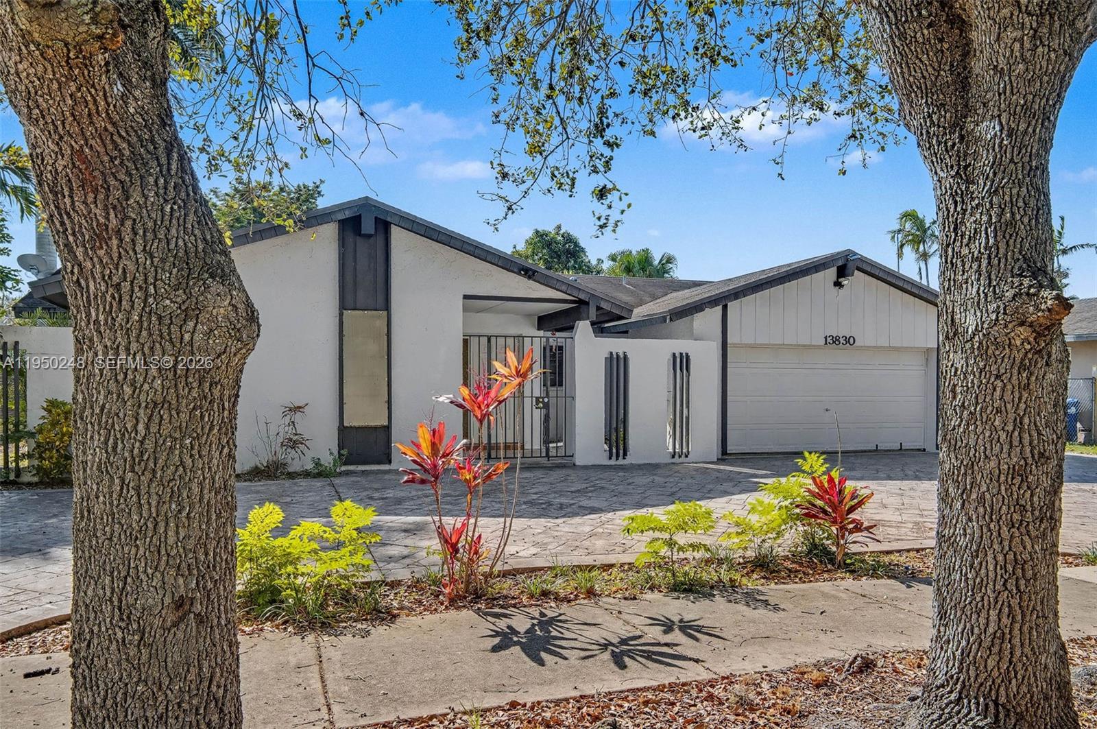 Caravel At Calusa - Residential