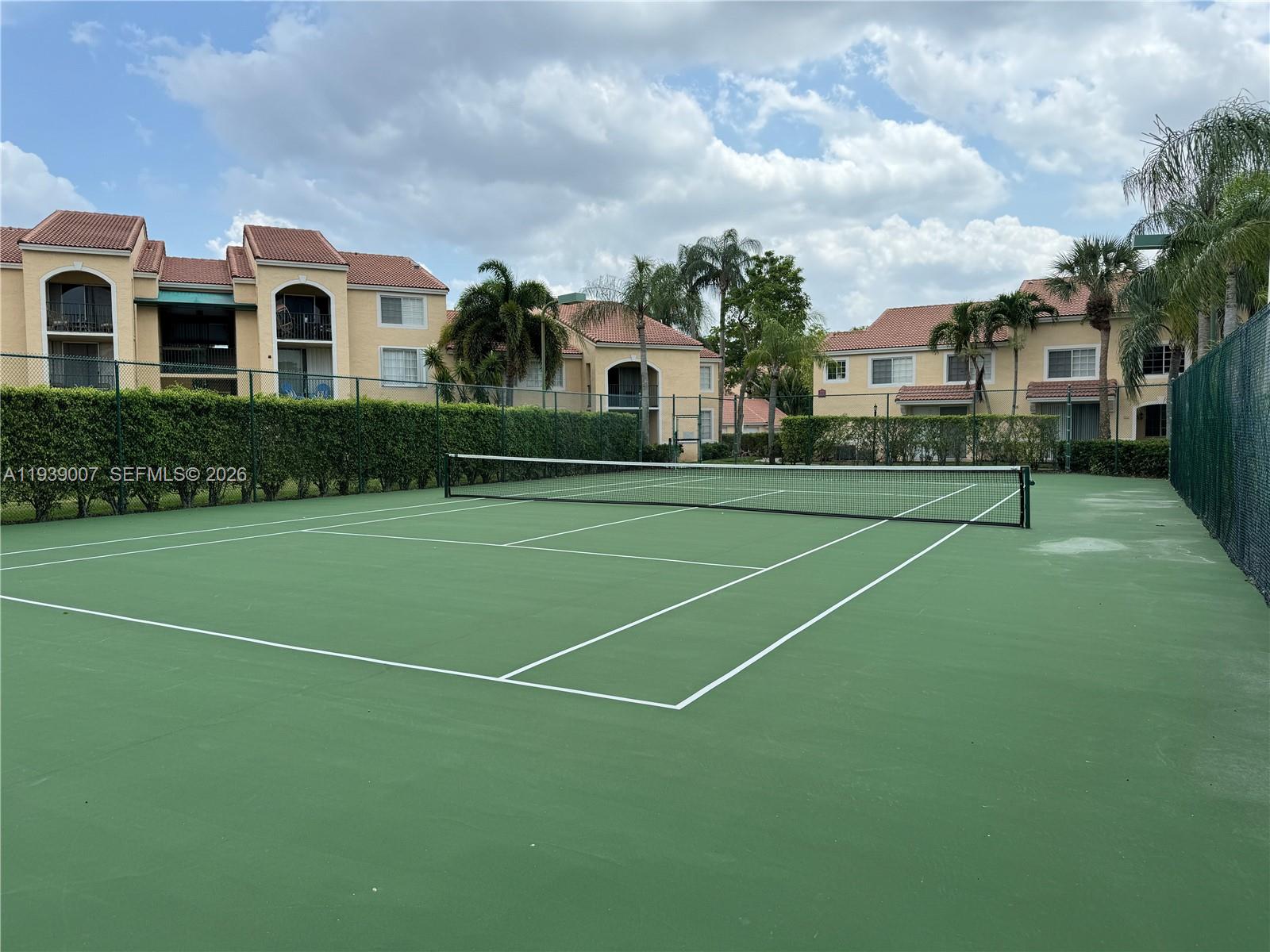 MILANO CONDO - Residential