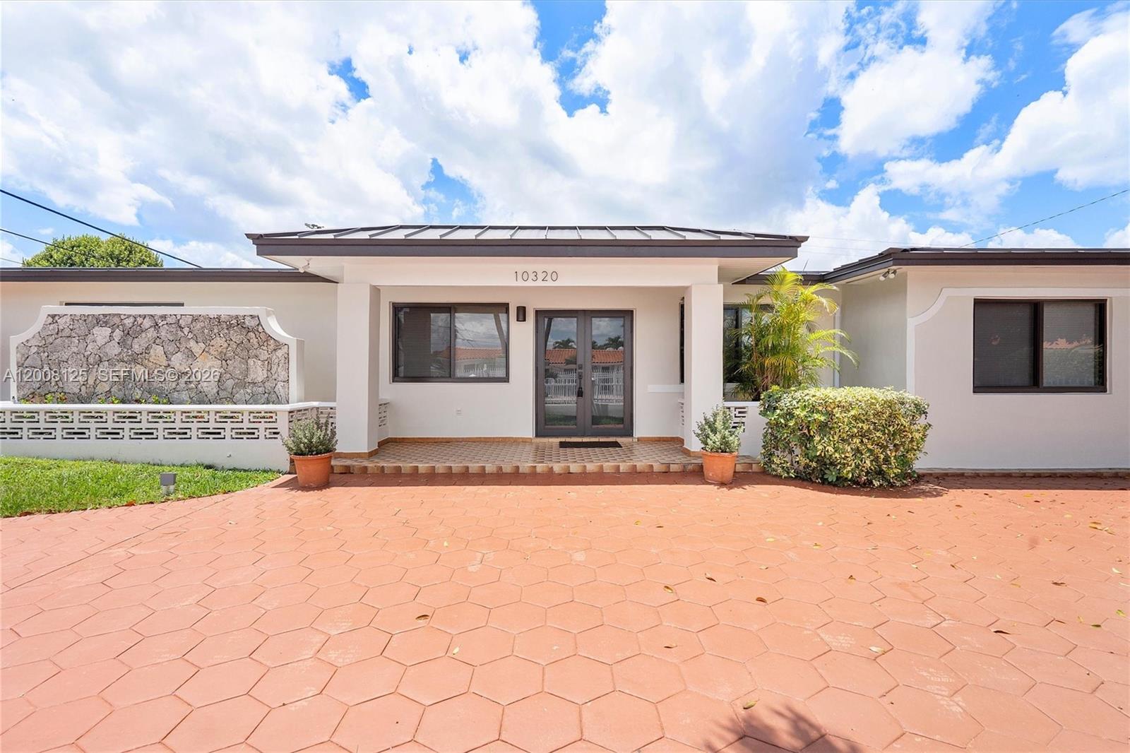 10320 SW 38th Ter