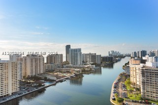 2602 E E Hallandale Beach Blvd R2107