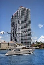 2602 E E Hallandale Beach Blvd R2107