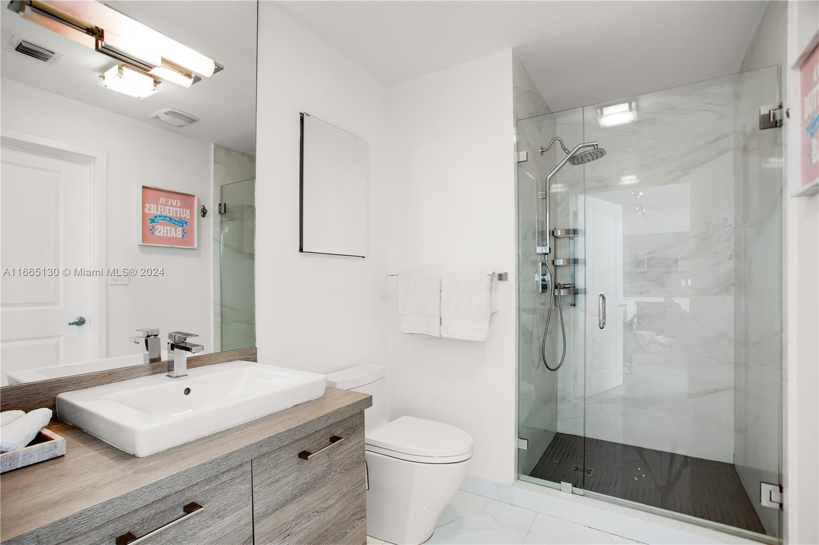 400 SUNNY ISLES CONDO EAS - Residential