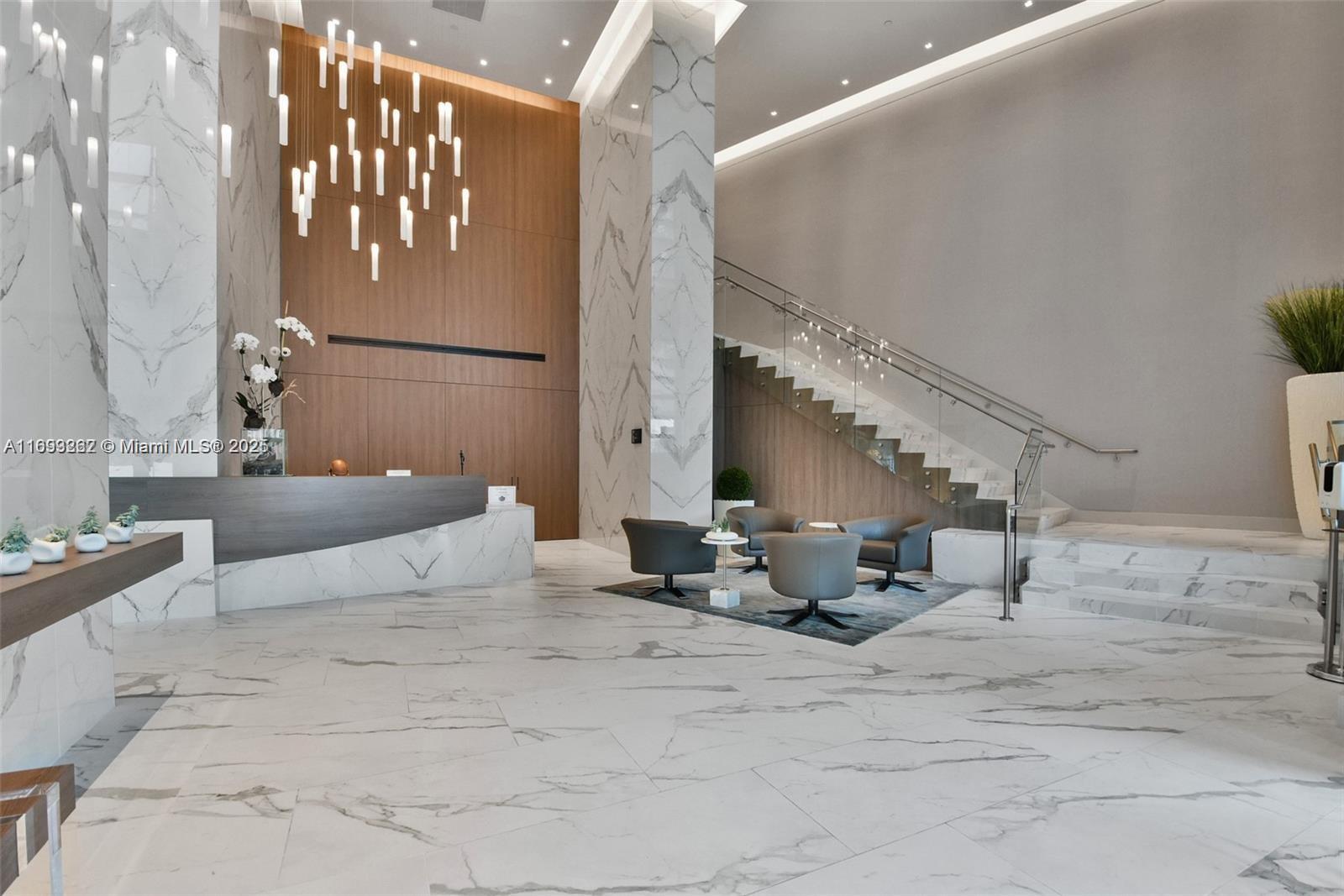 Diplomat Residences - Residential