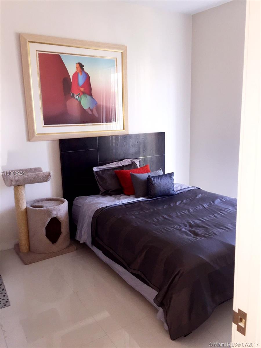 DAVIS CITRUS FARMS - Residential Lease